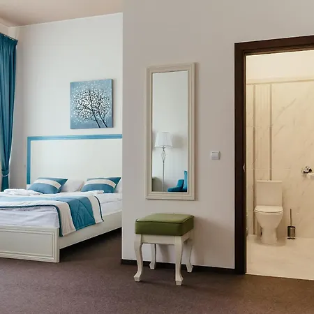 Hotel діамант лпк гтрс Lviv